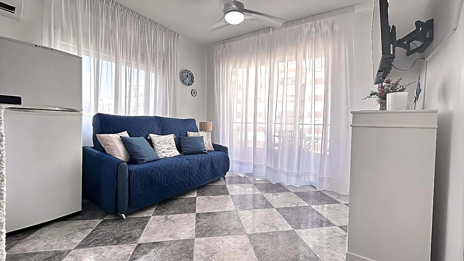 Apartment Apartamento Con Vista Al Mar Blue Beach California Torre Del Mar Spain