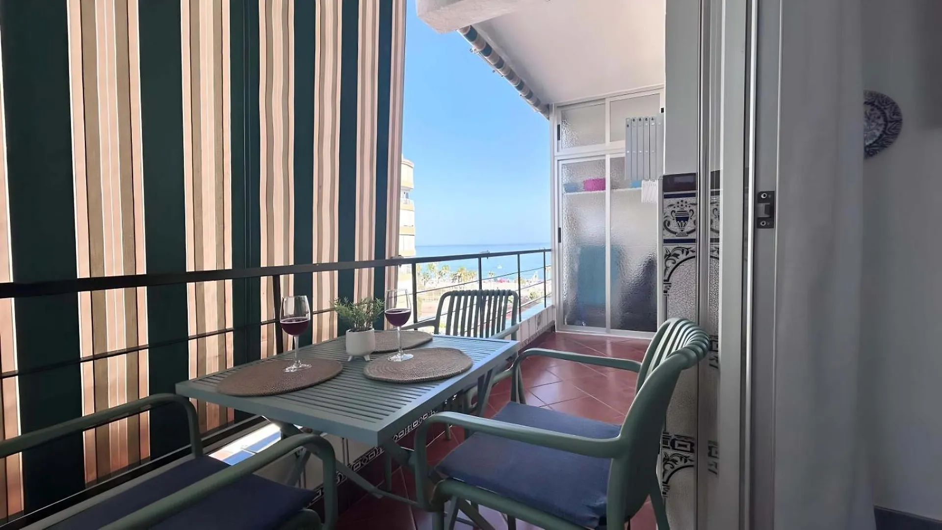 Apartamento Con Vista Al Mar Blue Beach California Torre Del Mar 0*,  Spain