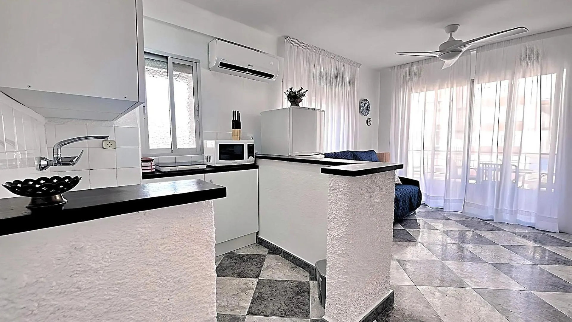Apartamento Con Vista Al Mar Blue Beach California Torre Del Mar Apartment